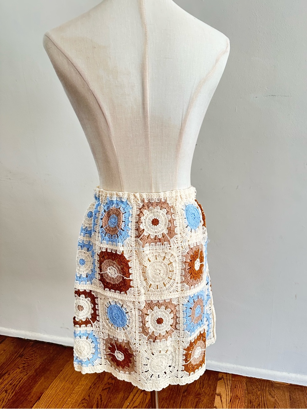 Crochet Two Piece Set Cream Brown Blue Boho Festival Skirt Set L/XL - Picture 4 of 6